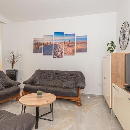Holiday Home Gveric Vodice Zewnętrze zdjęcie