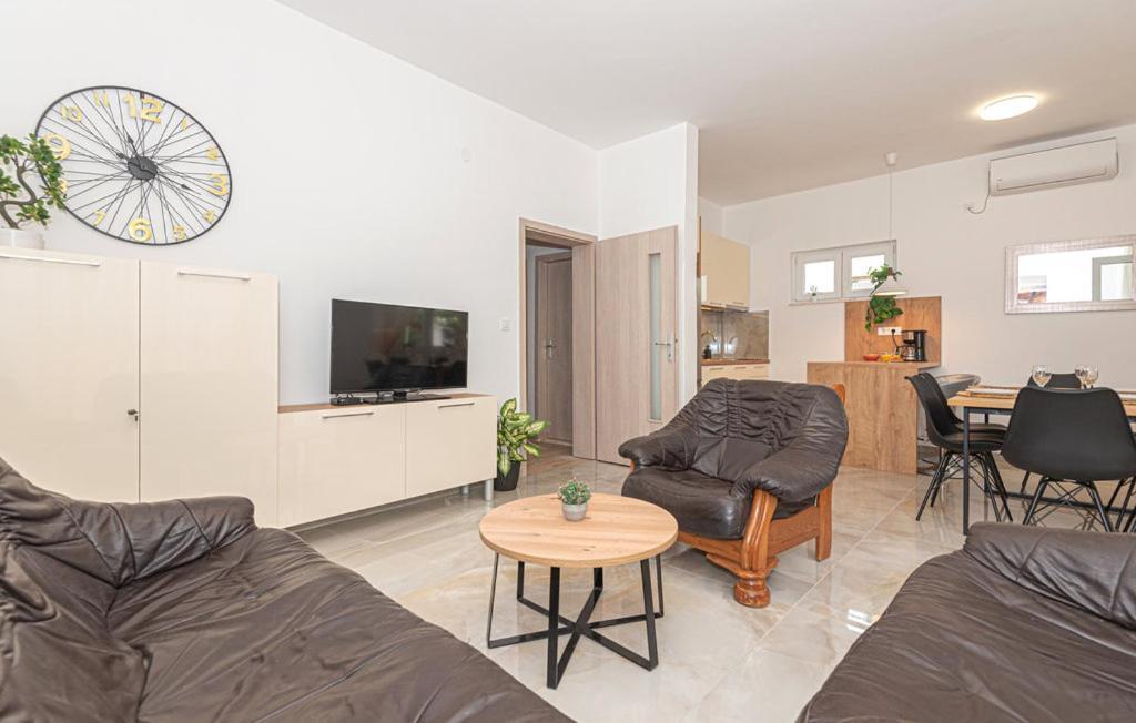 Holiday Home Gveric Vodice Zewnętrze zdjęcie