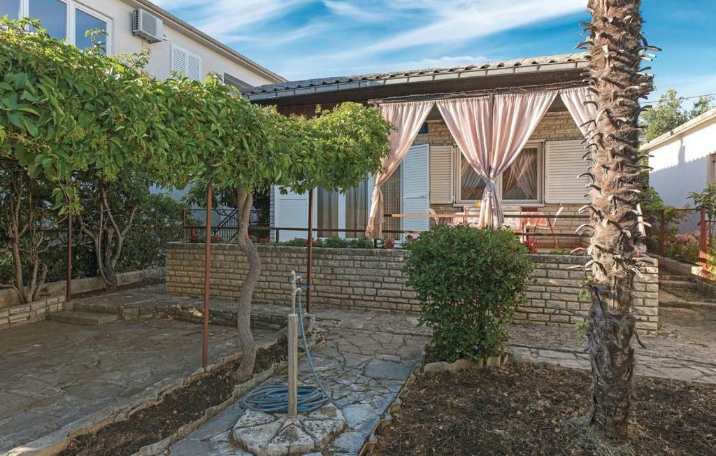 Holiday Home Gveric Vodice Zewnętrze zdjęcie